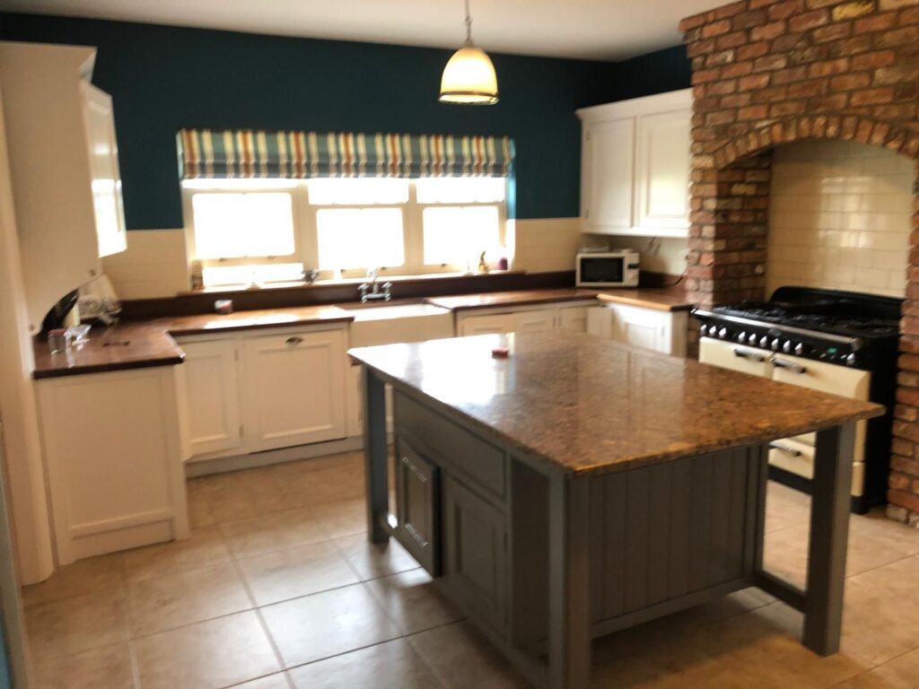 Kitchen Painting Ireland, Respray services ireland